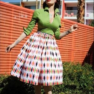 Pinup Couture harlequin skirt in white size small